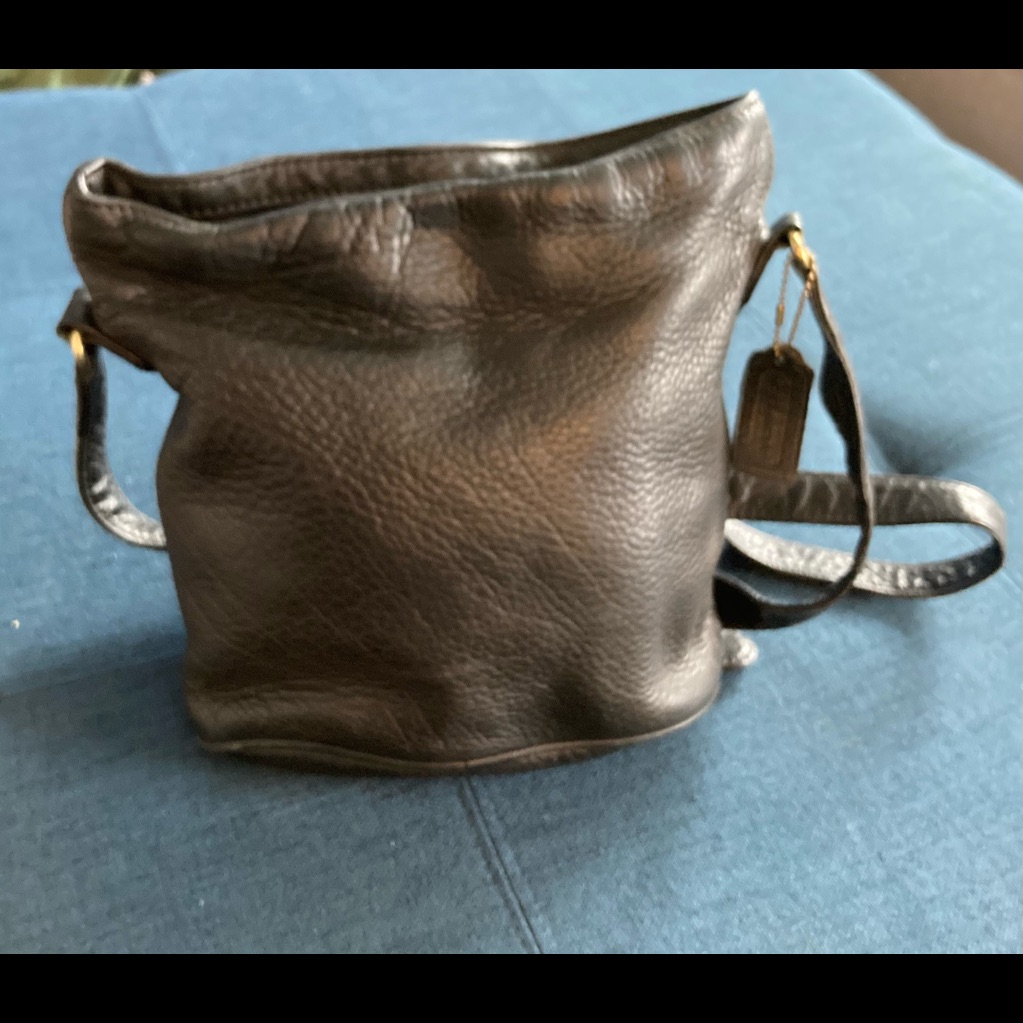 Vintage Coach Bucket Bag In Pebbled Leather
